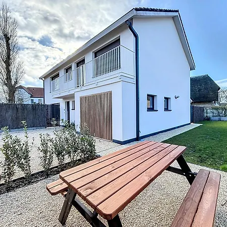 Helene - 2 Newly Renovated Flats For Rent Together Or Separately Apartament *