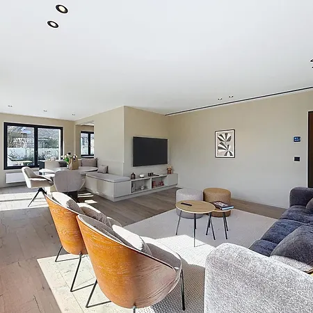 Helene - 2 Newly Renovated Flats For Rent Together Or Separately